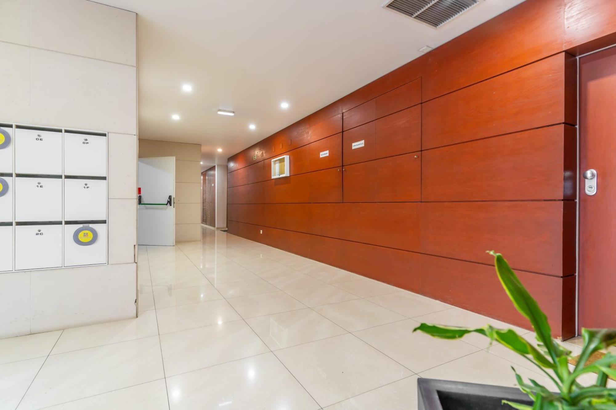 Apartment T3 Com Piscina Tenis Ginasio E Parq Infant Lissabon