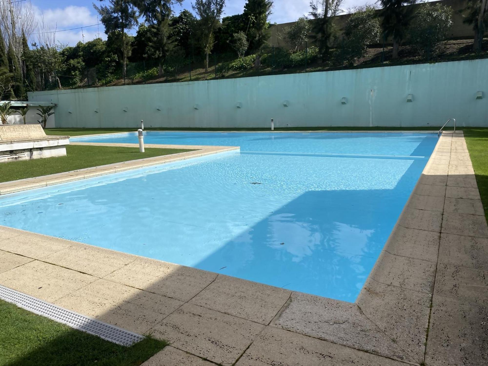 T3 Com Piscina Tenis Ginasio E Parq Infant Appartement Lissabon