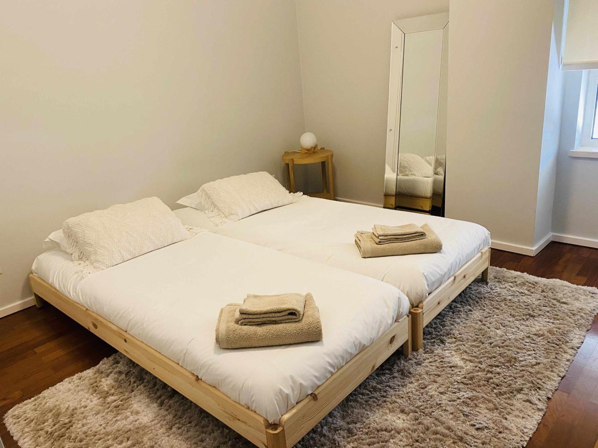 Appartement T3 Com Piscina Tenis Ginasio E Parq Infant Lissabon